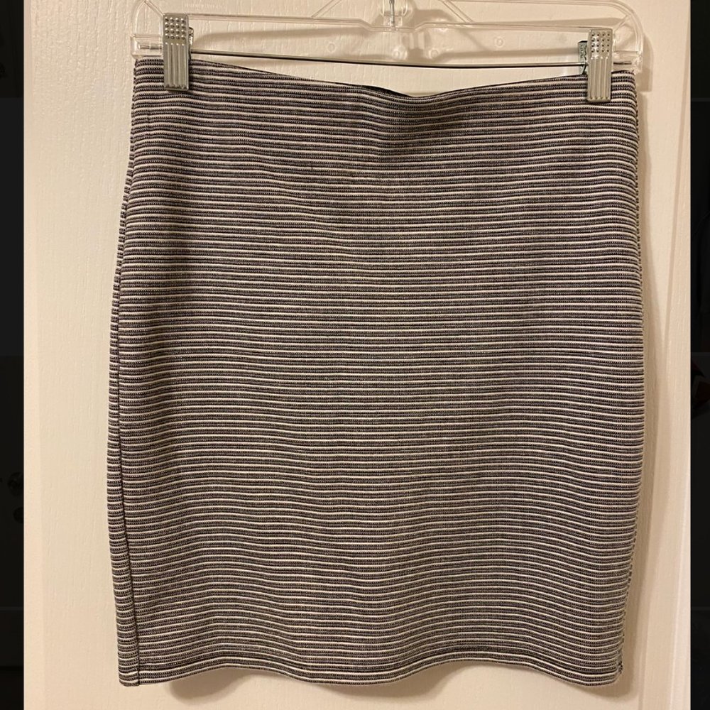 LOFT Stretchy Pull-on Striped Pencil Skirt